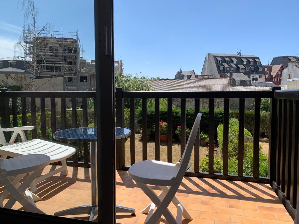 Cosy T2 Terrasse Sud - Centre Deauville Et Hippodrome 외부 사진